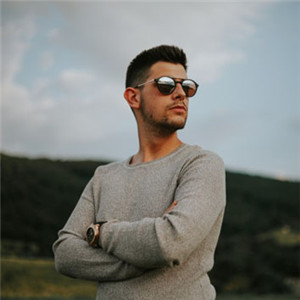 Изграждане на лазерно нарязани декоративни алуминиеви панели